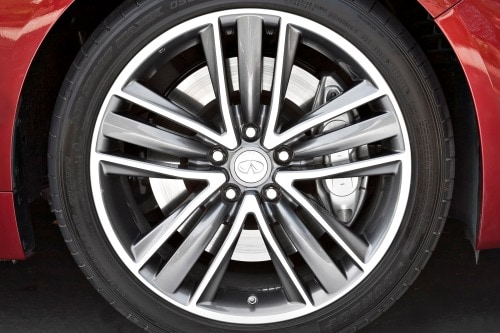 2015 INFINITI Q50 Hybrid Sport Sedan Wheel