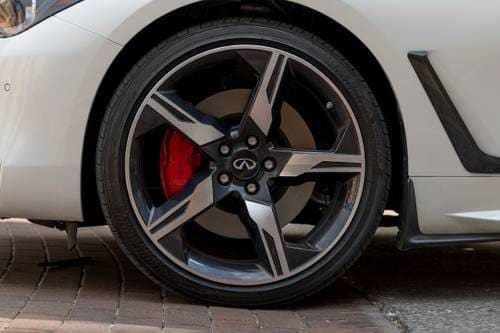 2022 INFINITI Q60 RED SPORT 400 Coupe Wheel