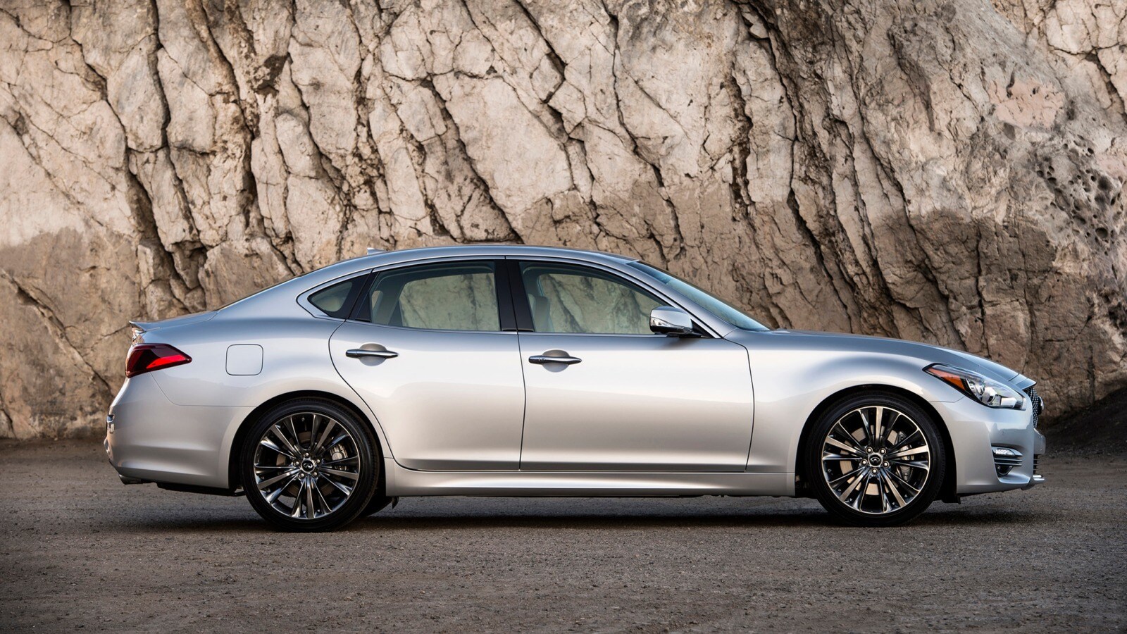 2017 Infiniti Q70 Review Ratings Edmunds