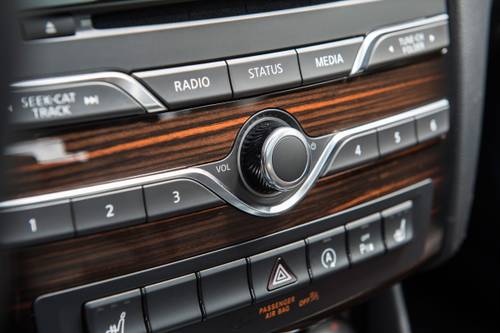 2019 INFINITI QX30 ESSENTIAL 4dr SUV Interior Detail