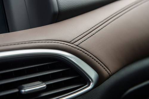 2019 INFINITI QX30 ESSENTIAL 4dr SUV Interior Detail