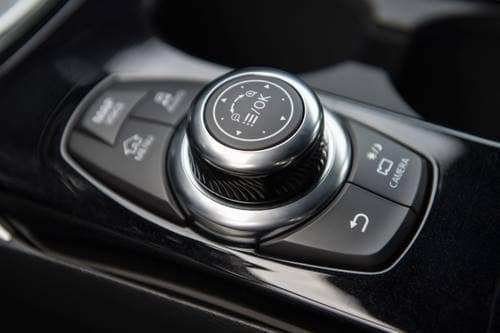2019 INFINITI QX30 SPORT 4dr SUV Aux Controls