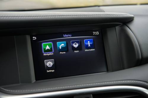 2019 INFINITI QX30 SPORT 4dr SUV Center Console