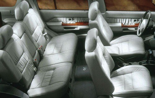 1998 INFINITI QX4 4dr SUV Rear Interior