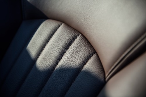 2017 INFINITI QX50 4dr SUV Interior Detail