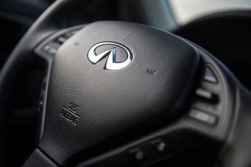 2017 INFINITI QX50 4dr SUV Interior Detail