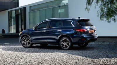 Infiniti Qx60 Incentives And Rebates The 2018 Infiniti Qx60 Shown Here In Blue Has An Available Hands Free
