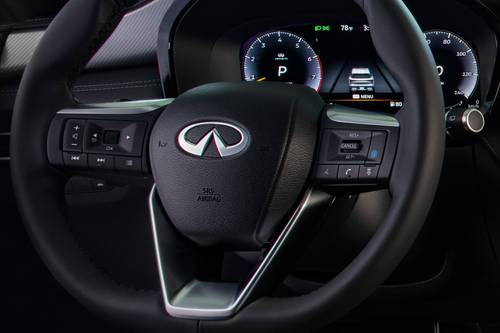 2025 INFINITI QX60 LUXE 4dr SUV Aux Controls