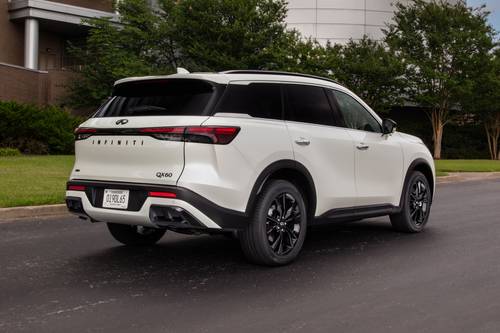 2025 INFINITI QX60 LUXE 4dr SUV Exterior. Black Edition Package Shown.