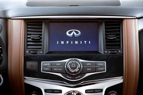 2018 INFINITI QX80 4dr SUV Center Console