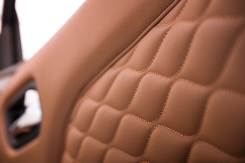2018 INFINITI QX80 4dr SUV Interior Detail
