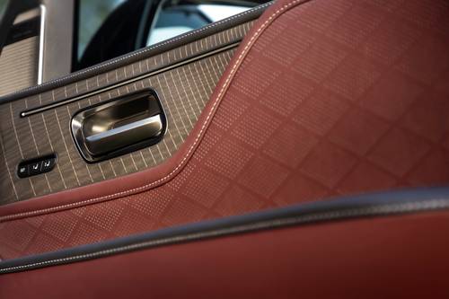 2025 INFINITI QX80 AUTOGRAPH 4dr SUV Interior Detail