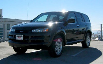2004 Isuzu Axiom