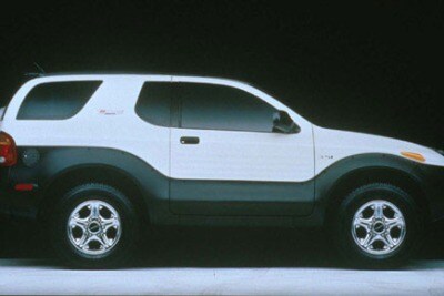 1999 Isuzu Vehicross Consumer Reviews 16 Car Edmunds 1999 Isuzu Vehicross 2 Dr Std 4wd Utility With Ironman Package