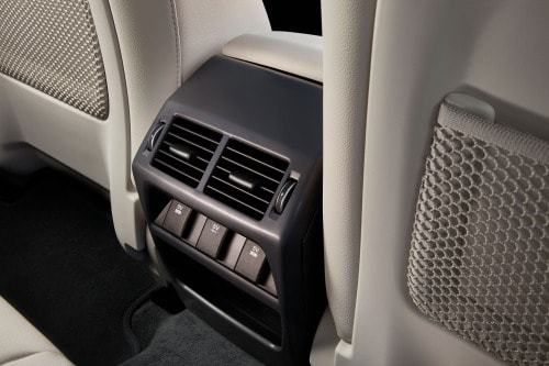 2018 Jaguar E-PACE P250 SE 4dr SUV Interior Detail