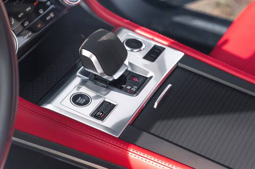 2026 Jaguar F-PACE P400 R-Dynamic S 4dr SUV Shifter