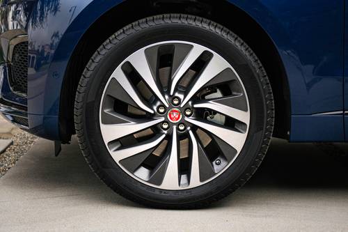 2026 Jaguar F-PACE P400 R-Dynamic S 4dr SUV Wheel