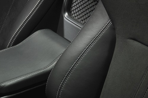 2016 Jaguar F-TYPE S Convertible Interior Detail