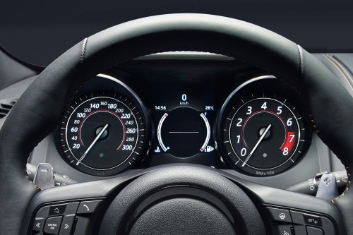 2018 Jaguar F-TYPE 400 Sport Coupe Gauge Cluster