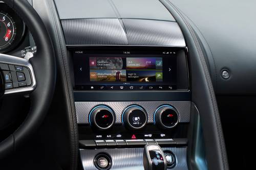 2019 Jaguar F-TYPE Convertible Center Console