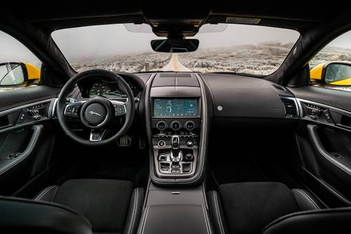 Jaguar F-TYPE R Coupe Dashboard