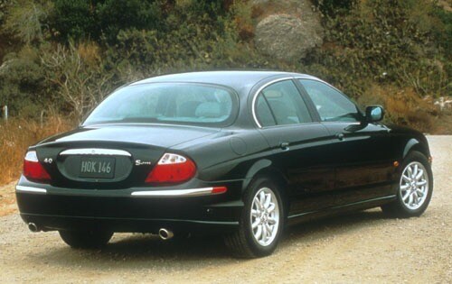 2001 Jaguar S-Type 4dr Sedan V8
