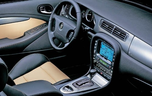2005 Jaguar S-Type Interior w/Navigation