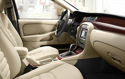 2008 Jaguar X-Type 3.0L Interior