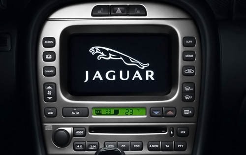 2008 Jaguar X-Type 3.0L Sportwagon Center Console