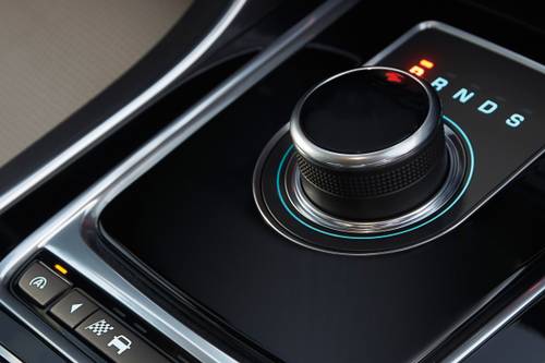 2019 Jaguar XE 20d R-Sport Sedan Shifter