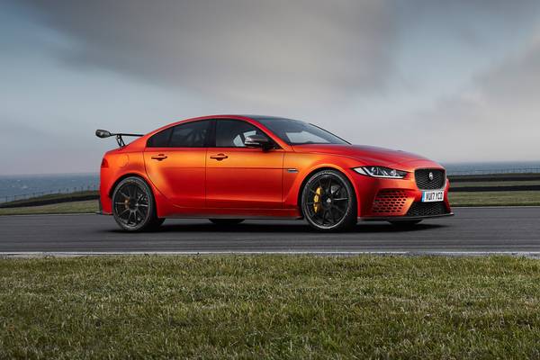 2019 Jaguar XE SV Project 8