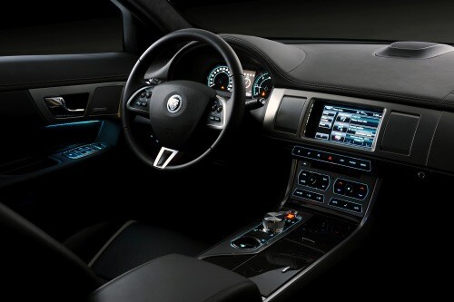 2013 Jaguar XF 3.0 AWD Sedan Interior