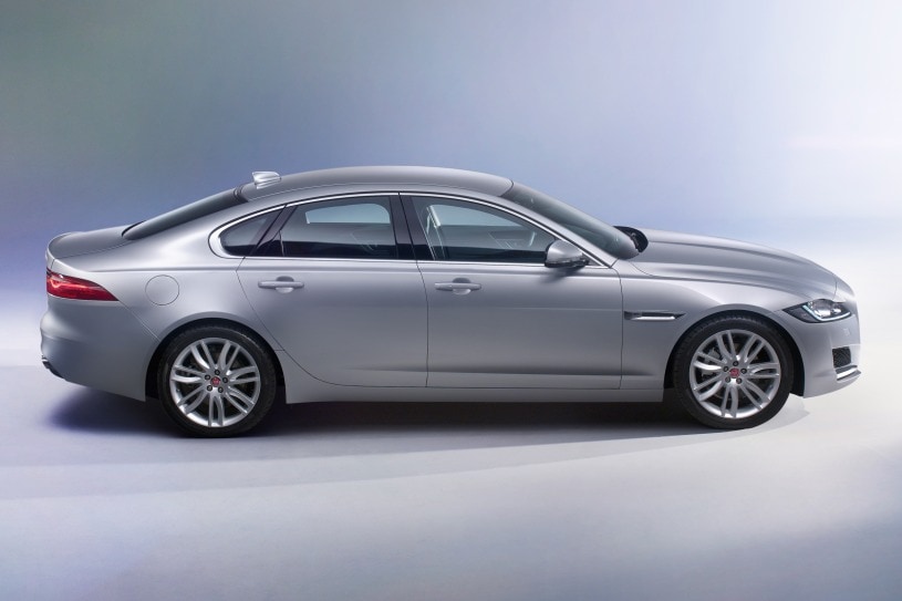 2016 Jaguar XF Pictures - 64 Photos | Edmunds