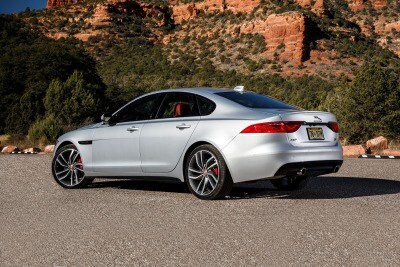 Used 2017 Jaguar Xf 20d Prestige Review Ratings Edmunds 2017 Jaguar Xf S Sedan Exterior