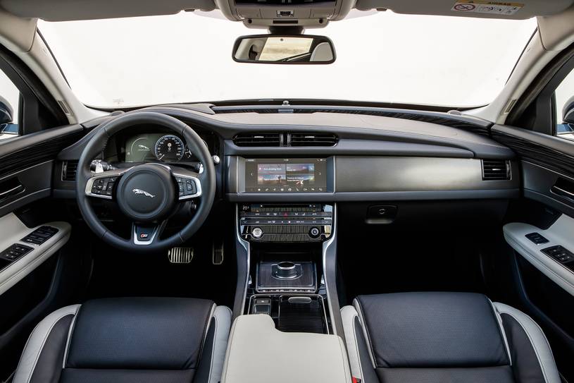 2020 Jaguar Xf Pictures 166 Photos Edmunds