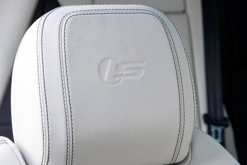 2020 Jaguar XF Sportbrake S Sport Wagon Interior Detail