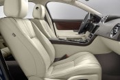 2016 Jaguar XJ R-Sport Sedan Interior