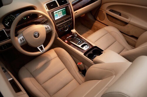 2007 Jaguar XK-Series XKR Coupe Interior
