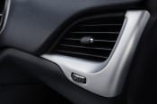 2015 Jeep Cherokee Limited 4dr SUV Interior Detail