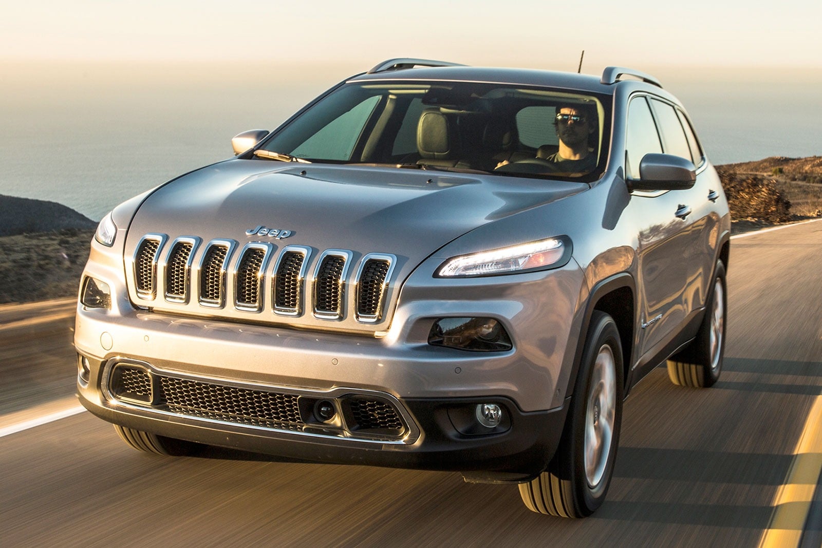 2016 Jeep Cherokee Review & Ratings | Edmunds