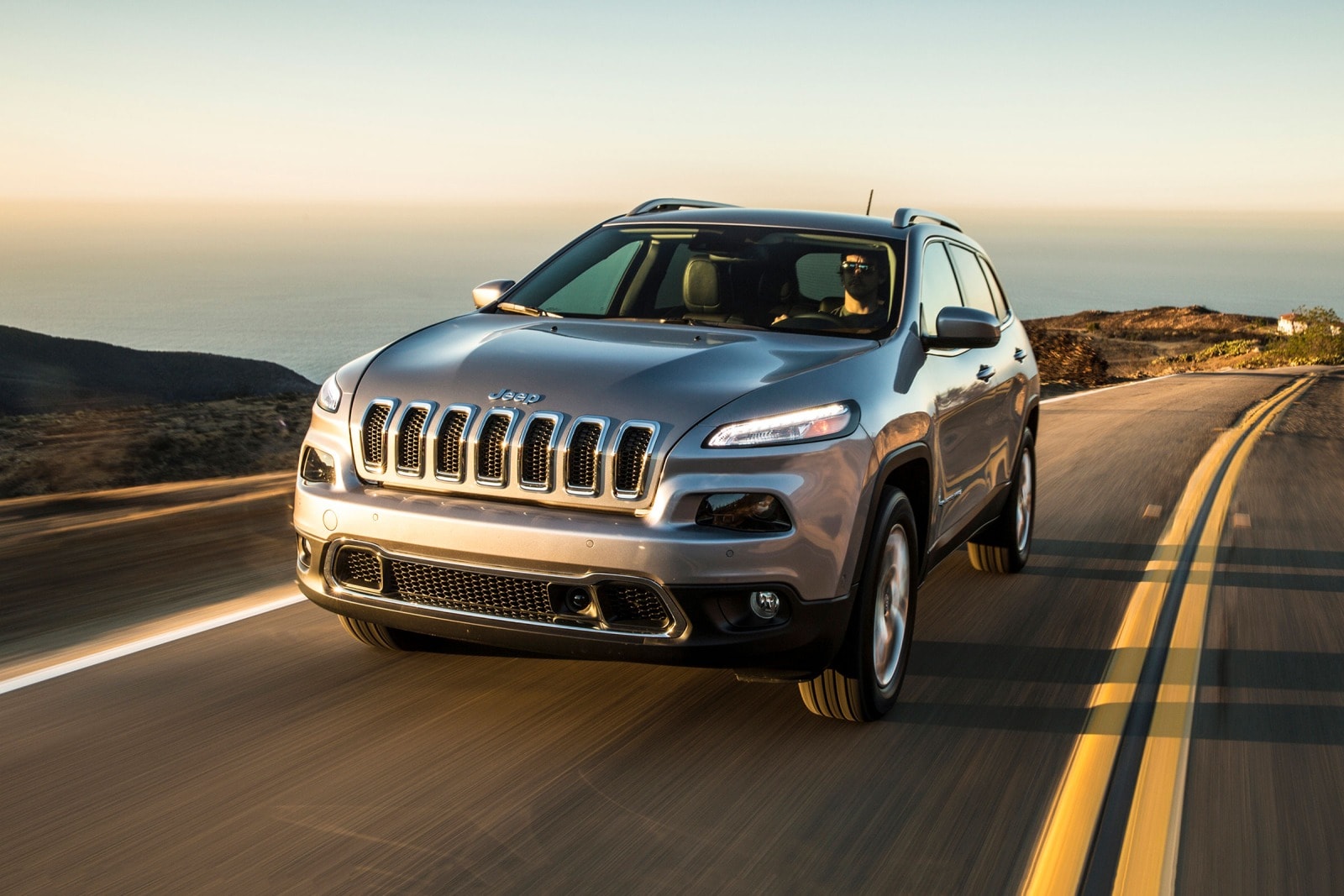 2018 Jeep Cherokee Review & Ratings | Edmunds