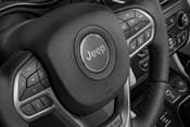 Jeep Cherokee Limited 4dr SUV Aux Controls Shown