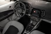 Jeep Compass Limited 4dr SUV Interior
