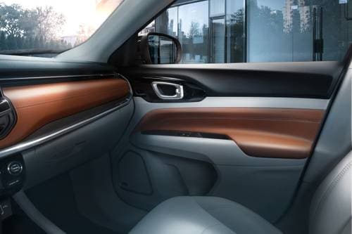 Jeep Compass Limited 4dr SUV Interior Detail