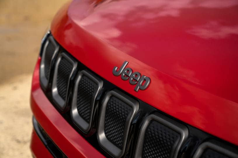 2022 Jeep Compass (RED) Edition 4dr SUV Front Badge