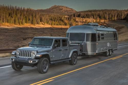 Jeep Gladiator Overland Crew Cab Pickup Lifestyle Exterior