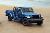 2024 Jeep Gladiator Jeep Beach Crew Cab Pickup Exterior