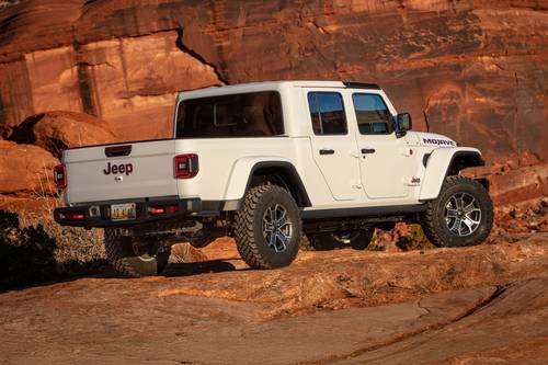 2024 Jeep Gladiator Mojave X Crew Cab Pickup Exterior