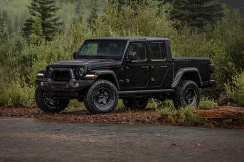 2024 Jeep Gladiator Willys Crew Cab Pickup Exterior. Uplift Package Shown.