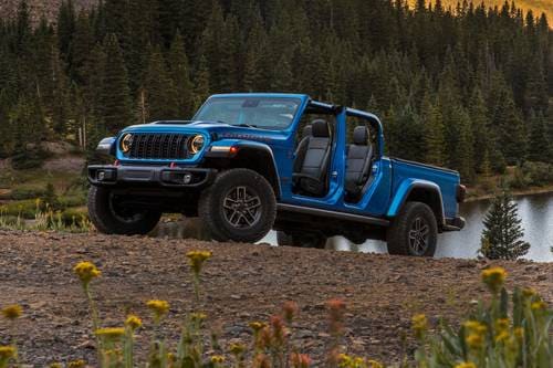 2025 Jeep Gladiator Mojave X Crew Cab Pickup Exterior Shown